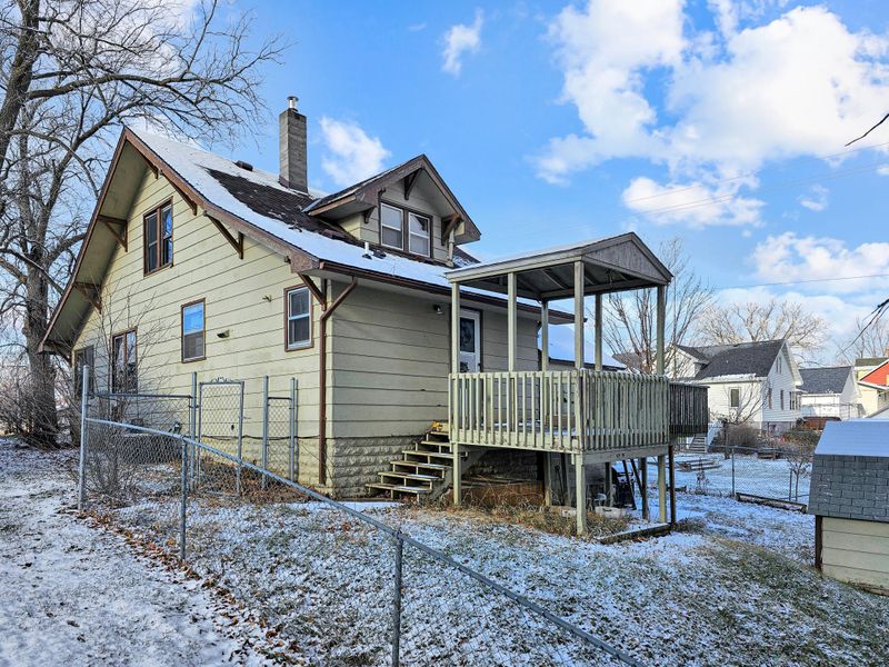 170 1st St, Albany, MN 56307