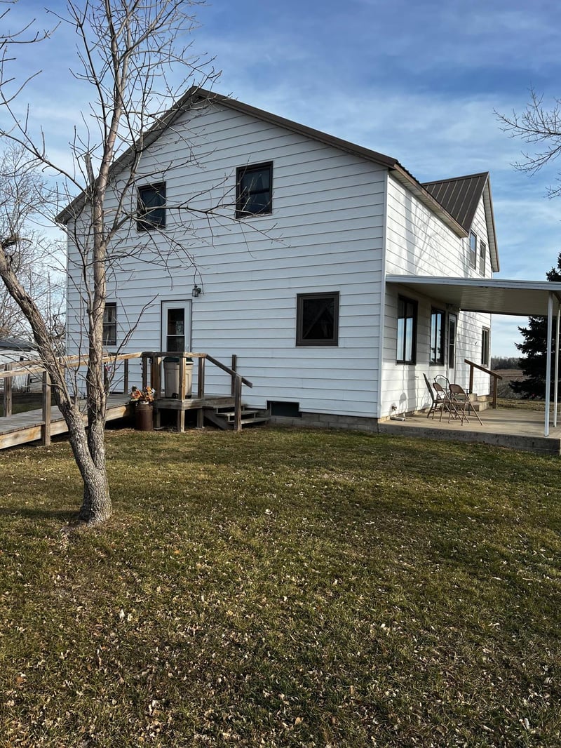 3071 121st Ave, Bellingham, MN 56212