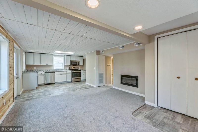 14511 284th Ave NW, Zimmerman, MN 55398