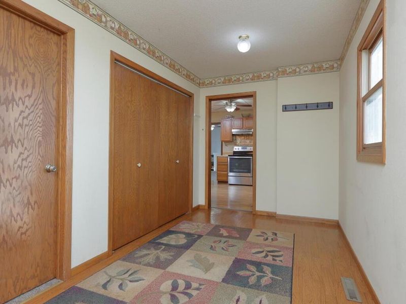 30308 State Highway 15, Winthrop, MN 55396
