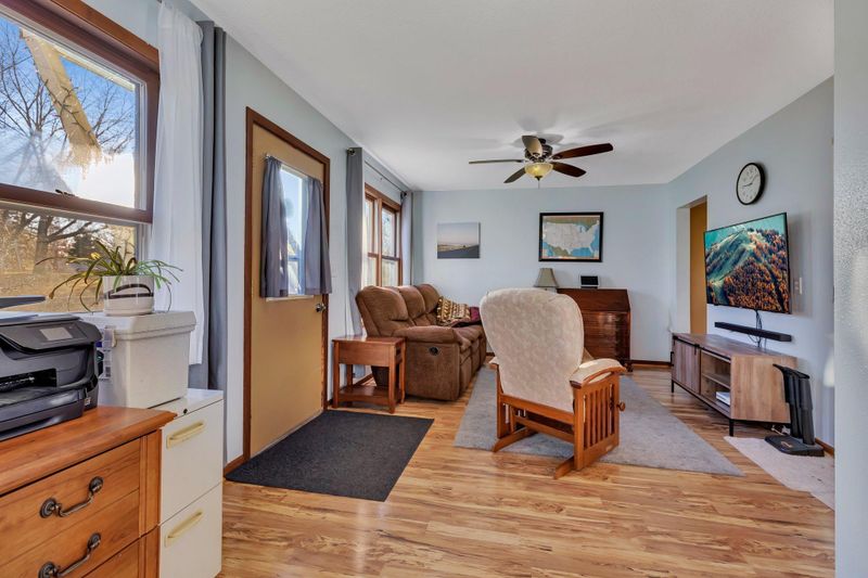 320 Ash St SE, New London, MN 56273