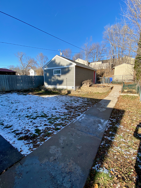 1617 Bush Ave, Saint Paul, MN 55106