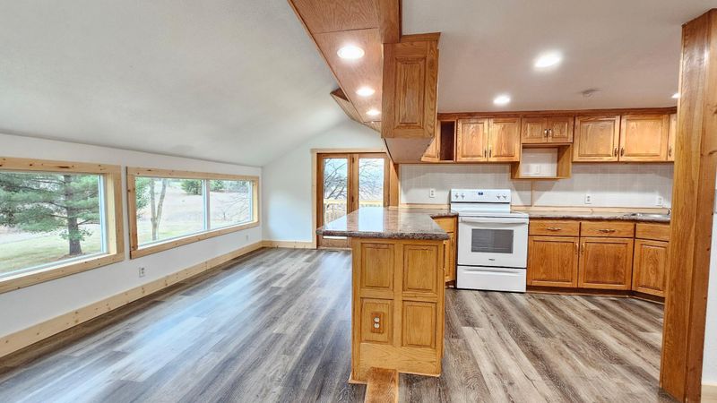 40903 Pequot Dr, Browerville, MN 56438