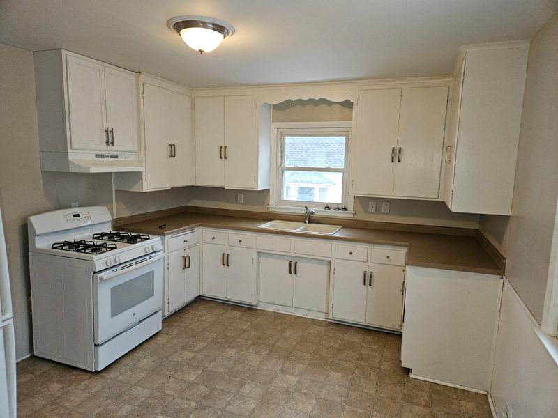 4343 6th St NE, Columbia Heights, MN 55421