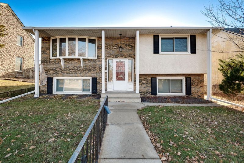 1754 Ford Pw, Saint Paul, MN 55116
