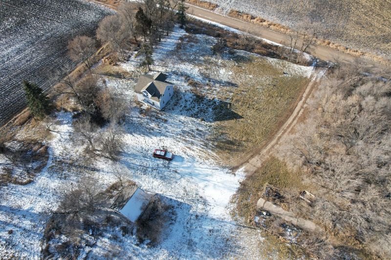21282 530th Ave, Morris, MN 56267