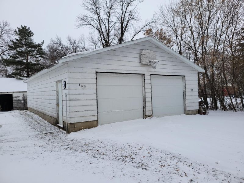 360 Plover St, Audubon, MN 56511
