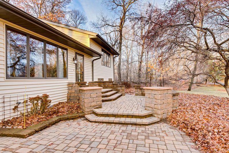 37626 Elk Ave, North Branch, MN 55056