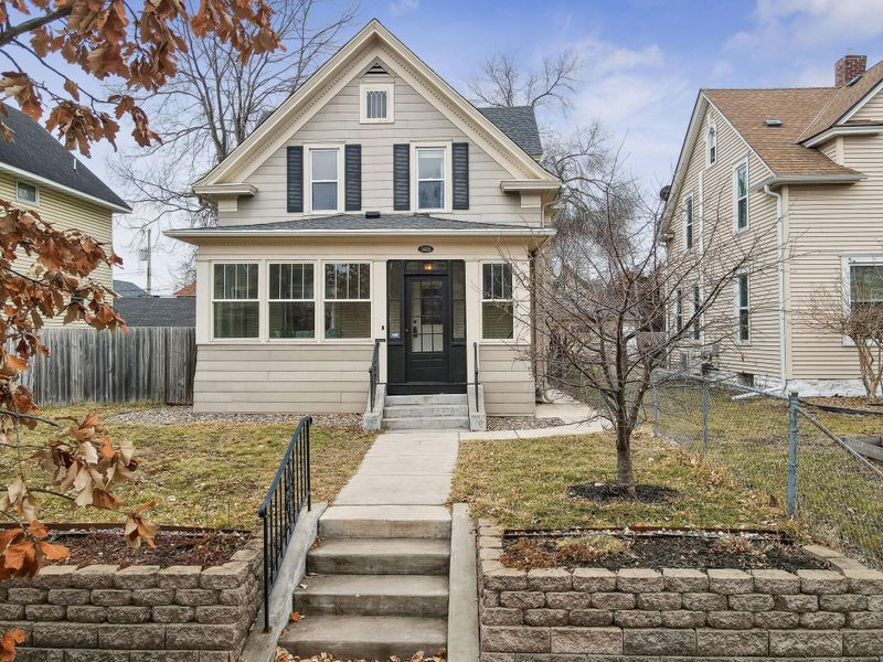 3416 5th Ave S, Minneapolis, MN 55408