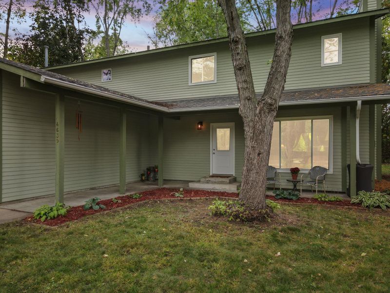 4639 Peggy Ln, White Bear Lake, MN 55110