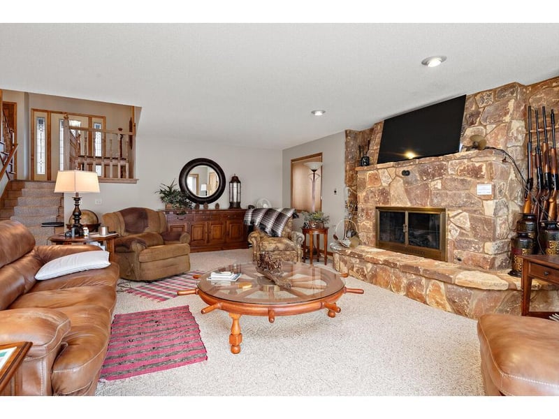 28040 Woodside Rd, Shorewood, MN 55331
