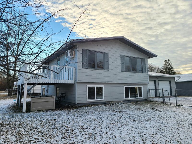604 16th St E, International Falls, MN 56649