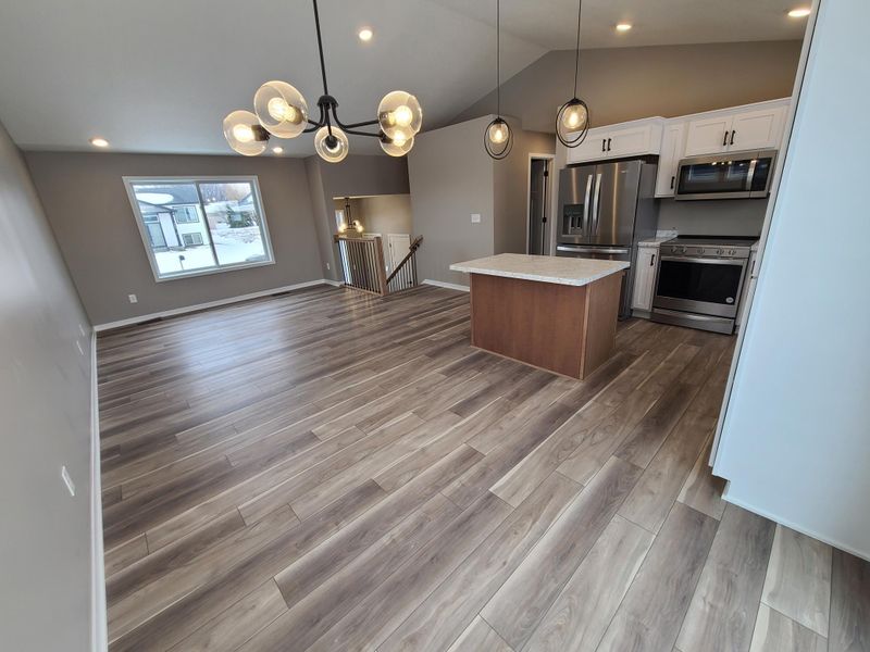 1207 6th Ave SE, Kasson, MN 55944