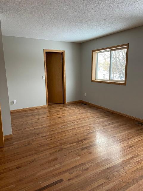 30731 Redding Ave, Shafer, MN 55074
