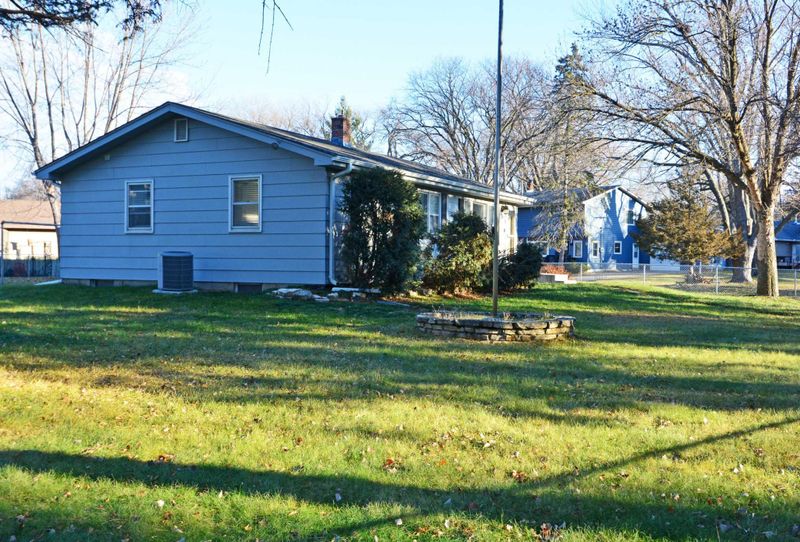 1633 County Road H2, White Bear Lake, MN 55110