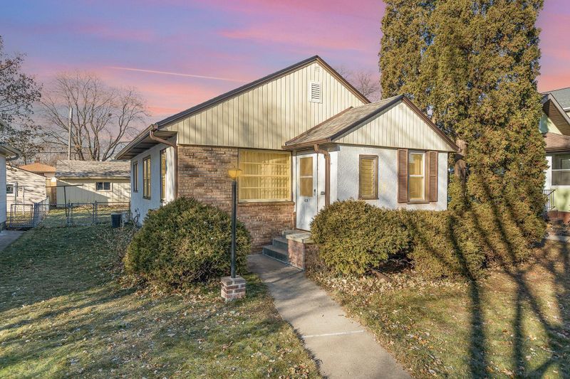 4124 27th Ave S, Minneapolis, MN 55406