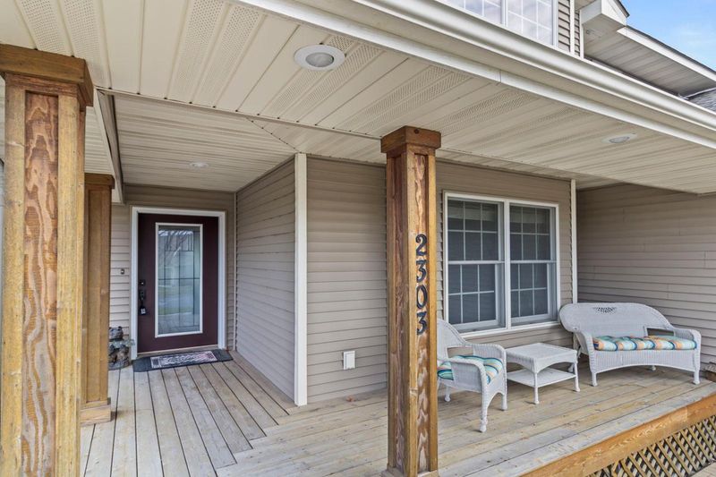 2303 Greenfield Dr E, Northfield, MN 55057