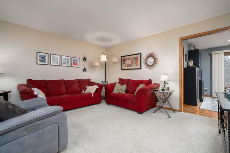 419 Lafayette Ave SW, Eyota, MN 55934