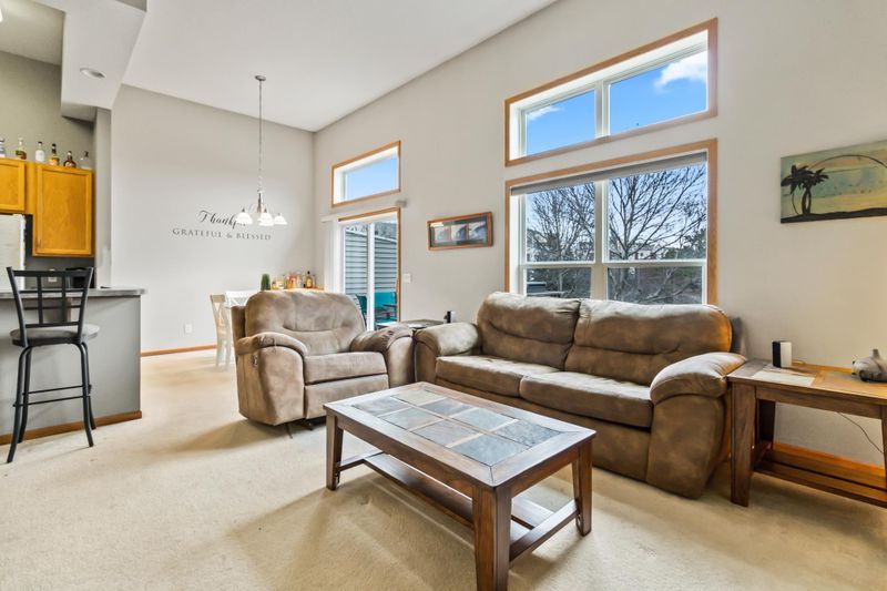 6451 158th St W, Apple Valley, MN 55124