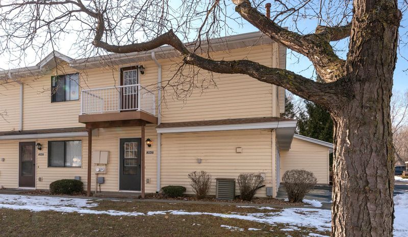 2642 Brookdale Ln, Brooklyn Park, MN 55444