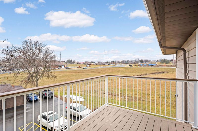 570 Whispering Ln #302, Hastings, MN 55033
