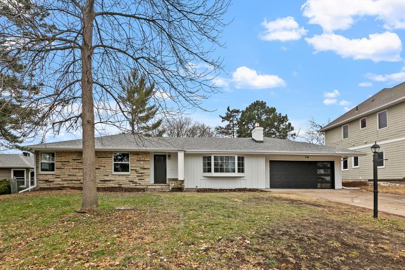 6016 Ewing Ave S, Edina, MN 55410