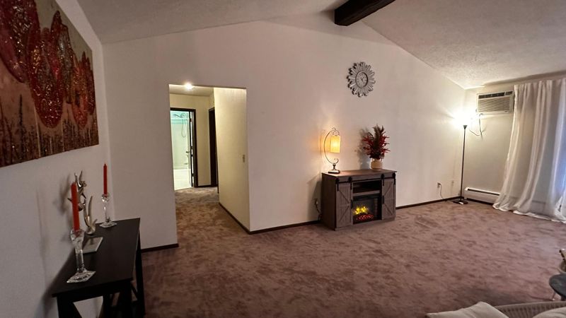 1008 Westbrooke Way #7, Hopkins, MN 55343