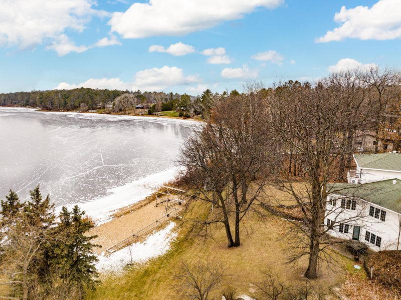 25423 Lakeview Dr, Cohasset, MN 55721