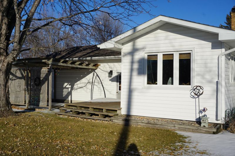 706 4th Ave NE, Barnesville, MN 56514