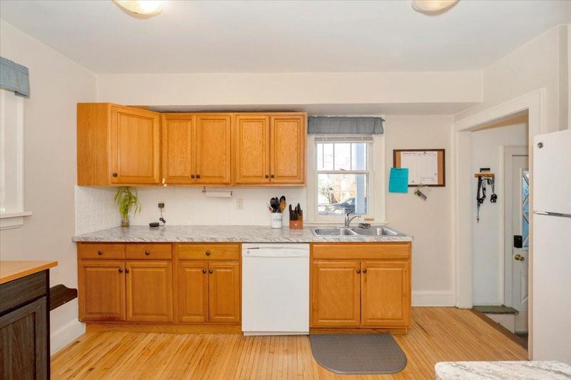 1005 Harrison St, Superior, WI 54880