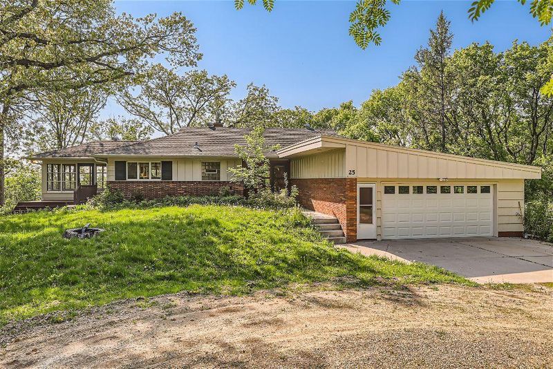 25 B St, Saint Paul, MN 55106