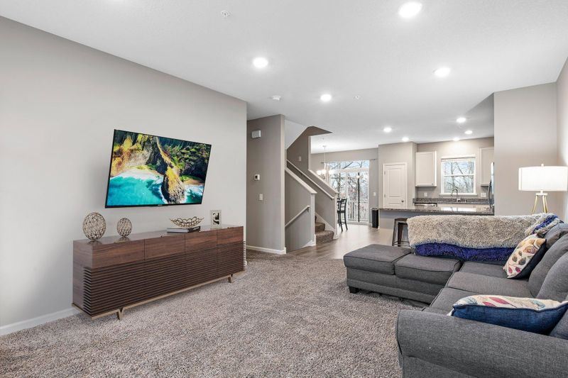 9657 Olive Ln N, Maple Grove, MN 55311