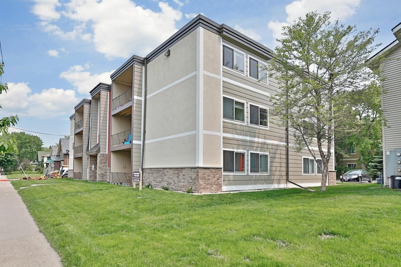 924 17th Ave SE, Minneapolis, MN 55414