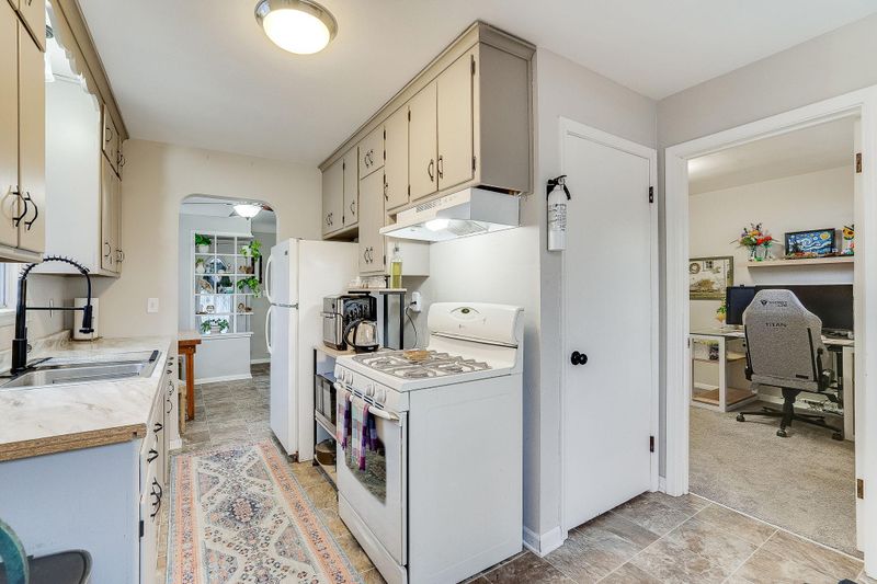 108 18th Ave S, South Saint Paul, MN 55075