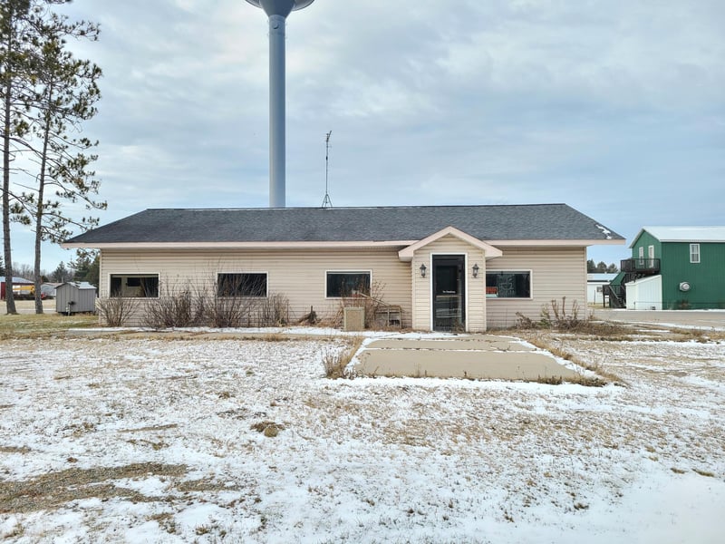 106 N Division Ave, Big Falls, MN 56627