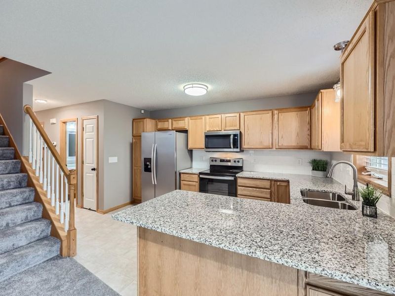 10951 178th Ave NW, Elk River, MN 55330