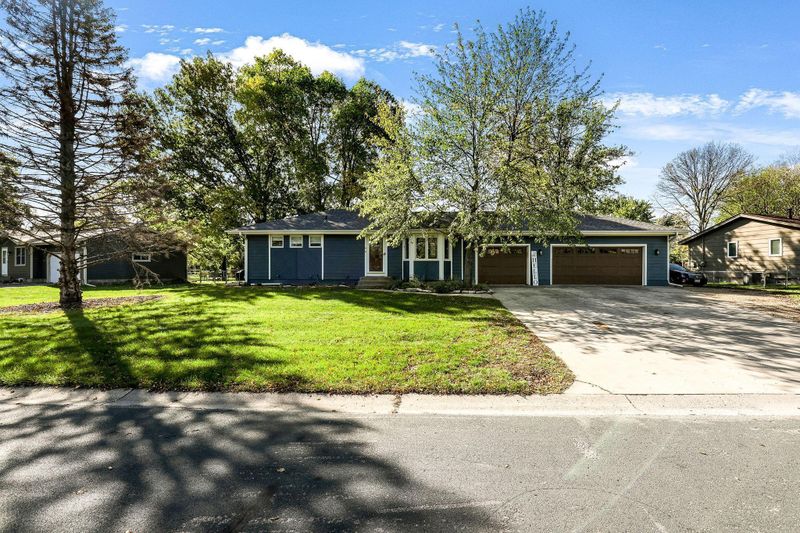 16285 Florida Way W, Rosemount, MN 55068