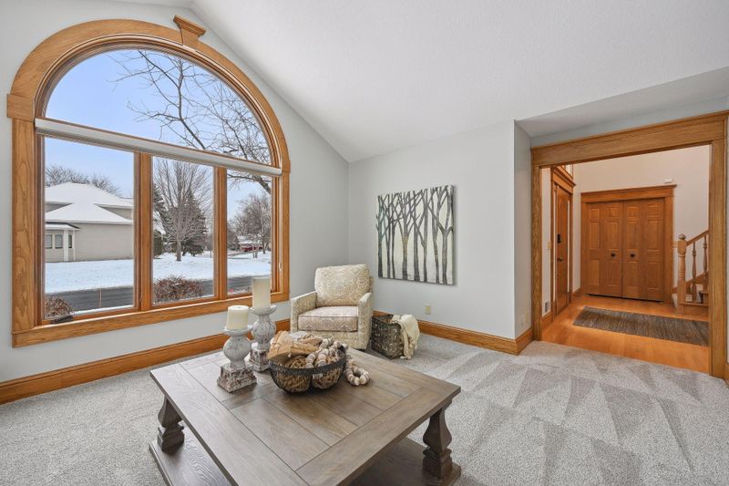 8015 Ranchview Ln N, Maple Grove, MN 55311
