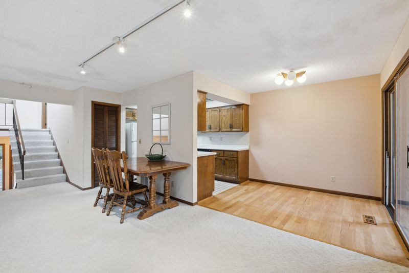 3637 Towndale Dr, Bloomington, MN 55431