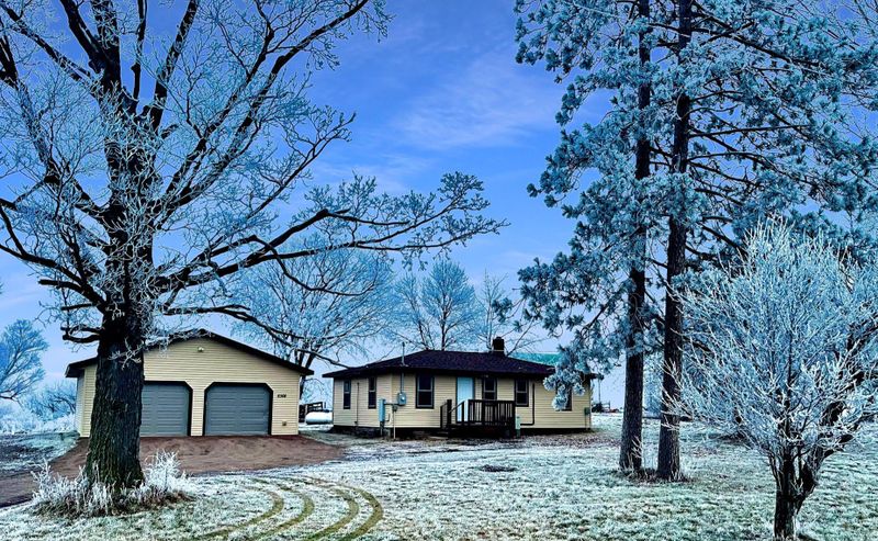2308 State Hwy 87, Cushing, WI 54006