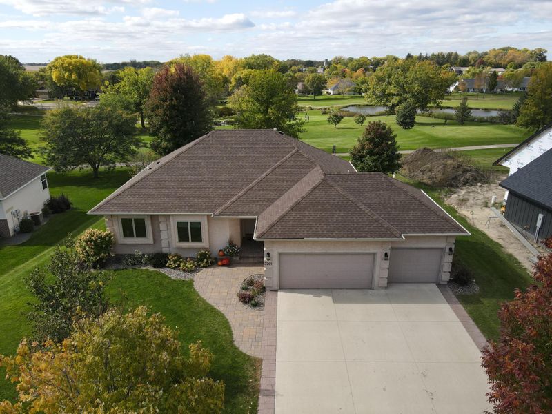 3201 Eagle Ridge Dr E, Willmar, MN 56201