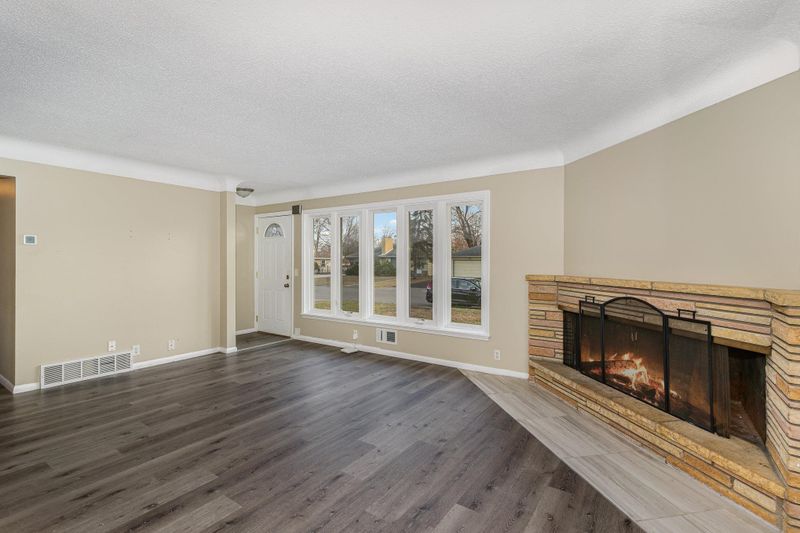 7338 Oakland Ave S, Richfield, MN 55423