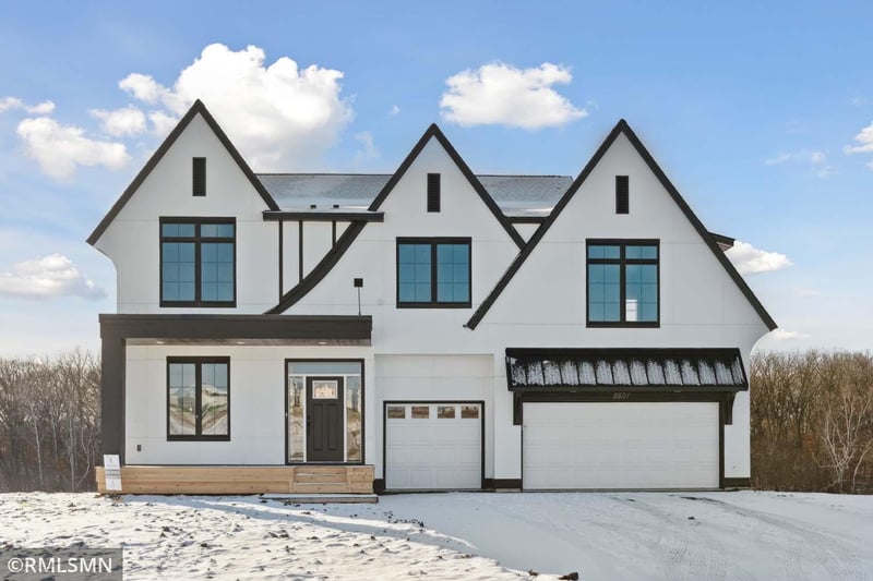 5501 Rolling Hills Pw, Victoria, MN 55386
