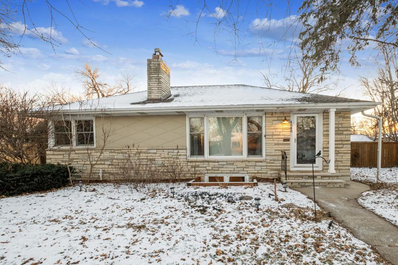 4548 Beard Ave N, Robbinsdale, MN 55422