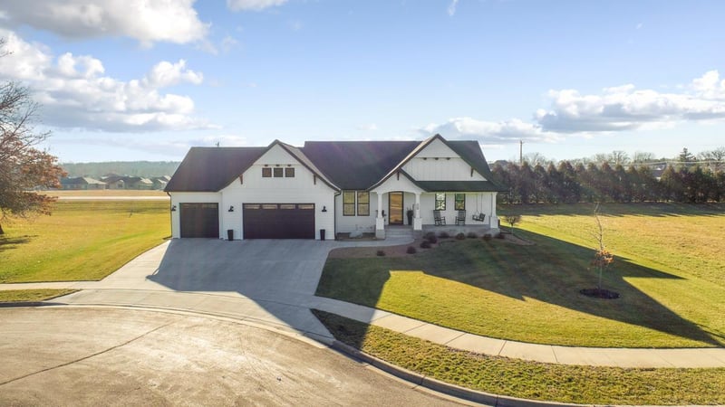 2720 Timber Ridge Pl NE, Owatonna, MN 55060