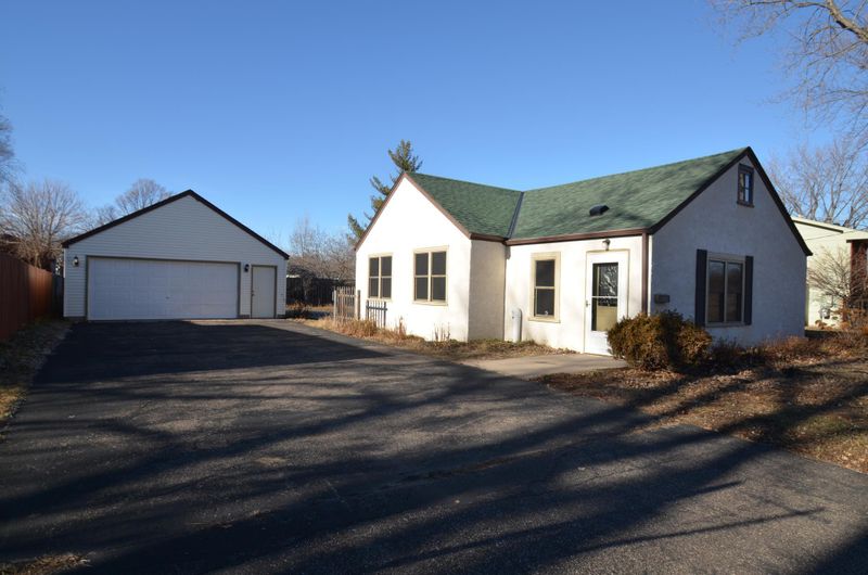 5023 Welcome Ave N, Crystal, MN 55429