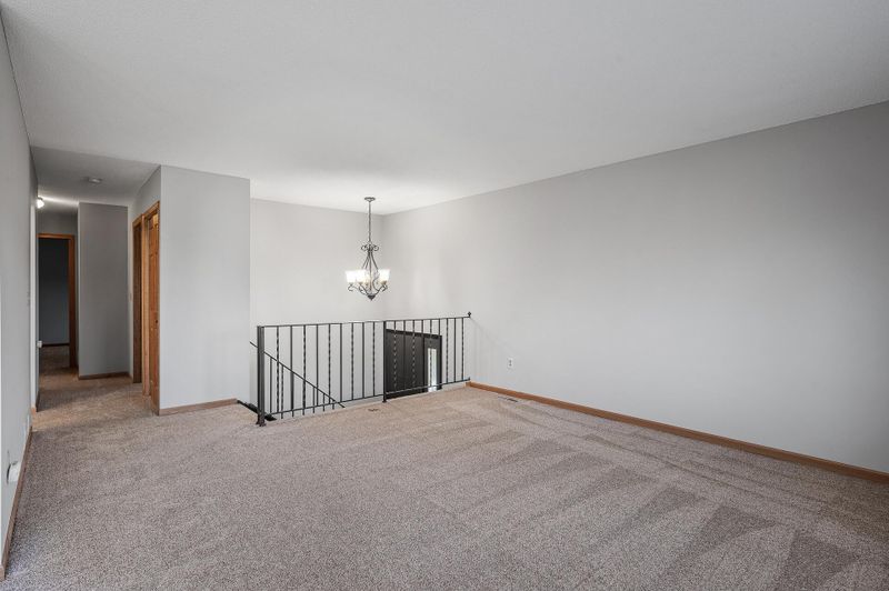 7598 E Fish Lake Rd, Maple Grove, MN 55311