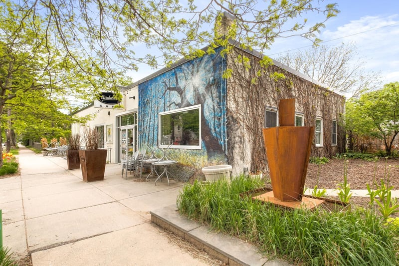 3311 E 25th St, Minneapolis, MN 55406
