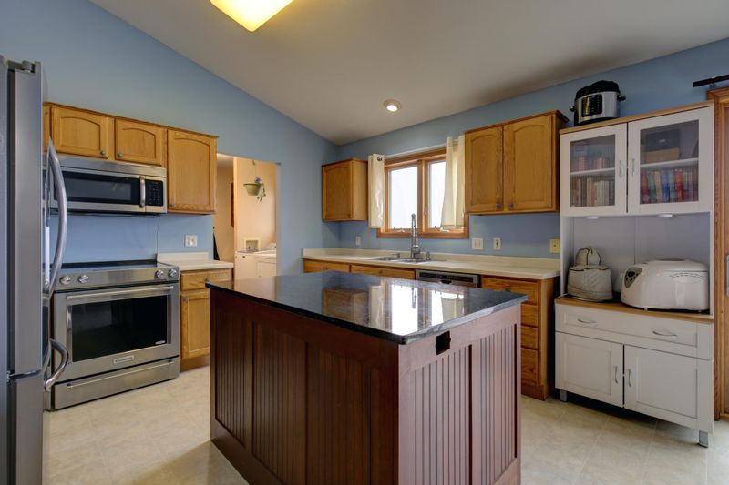 56896 Stephanie Ln, Pine City, MN 55063