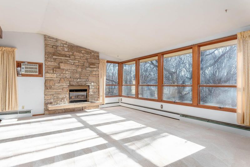 219 Branson St, Mankato, MN 56001